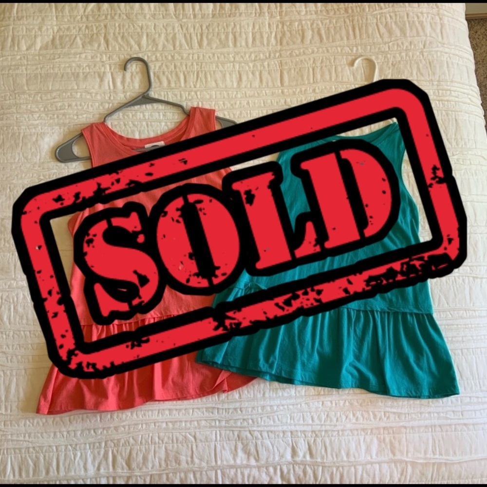 SOLD!!! Old Navy peplum tank tops!!🧡💙